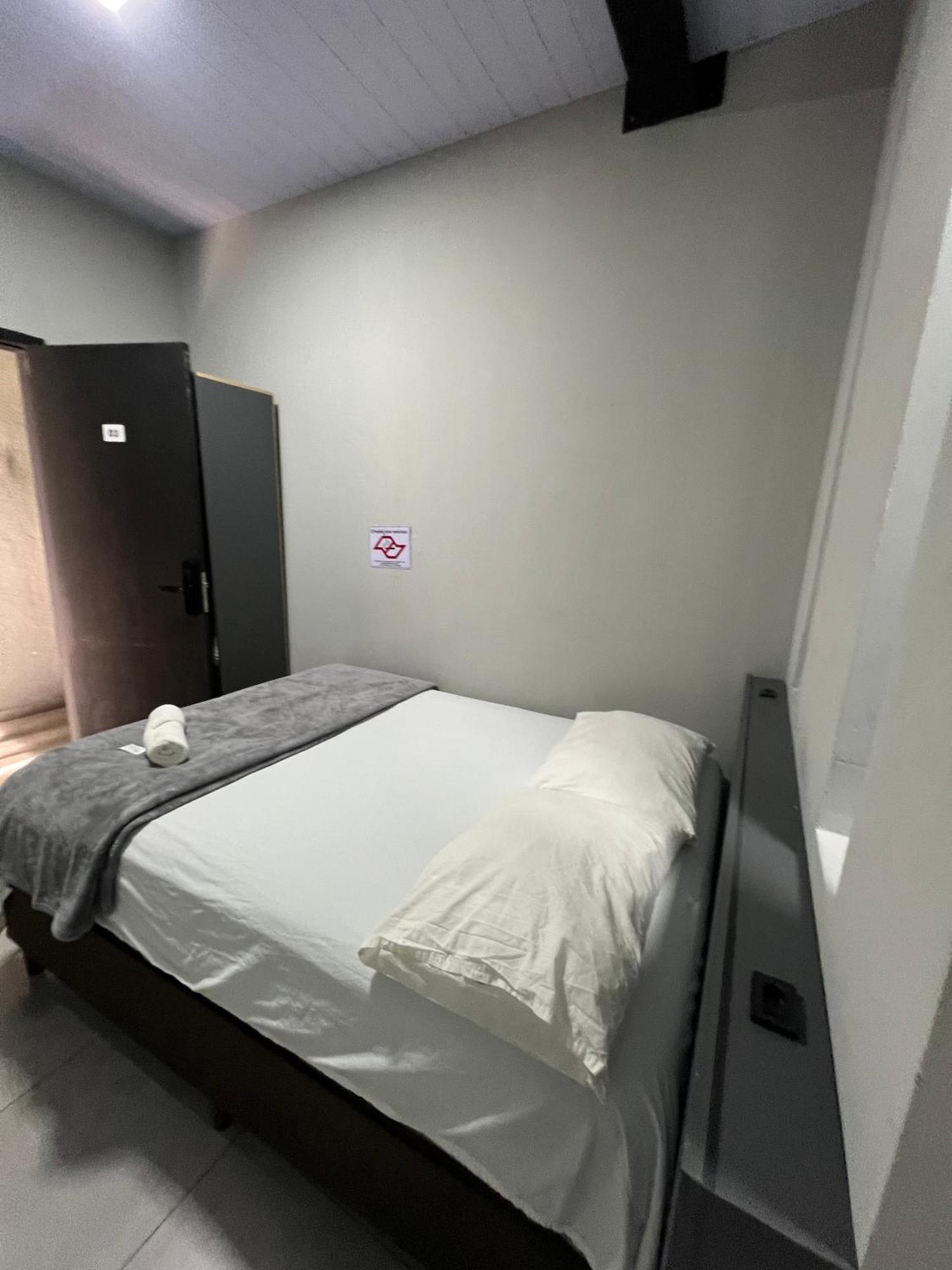 Esquina 8 Suites Confort & Hostel Florianópolis المظهر الخارجي الصورة
